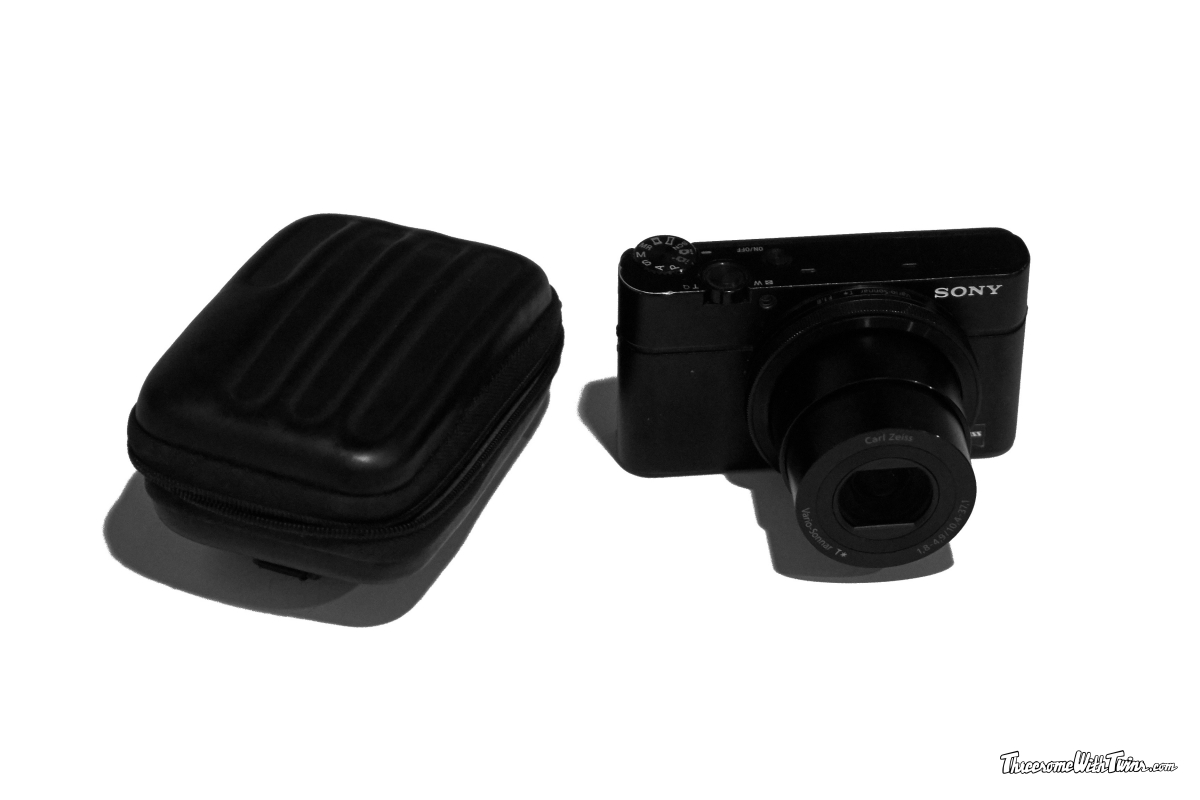 Sony_RX100_with_Case.jpg
