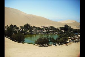 Huacachina sand dunes