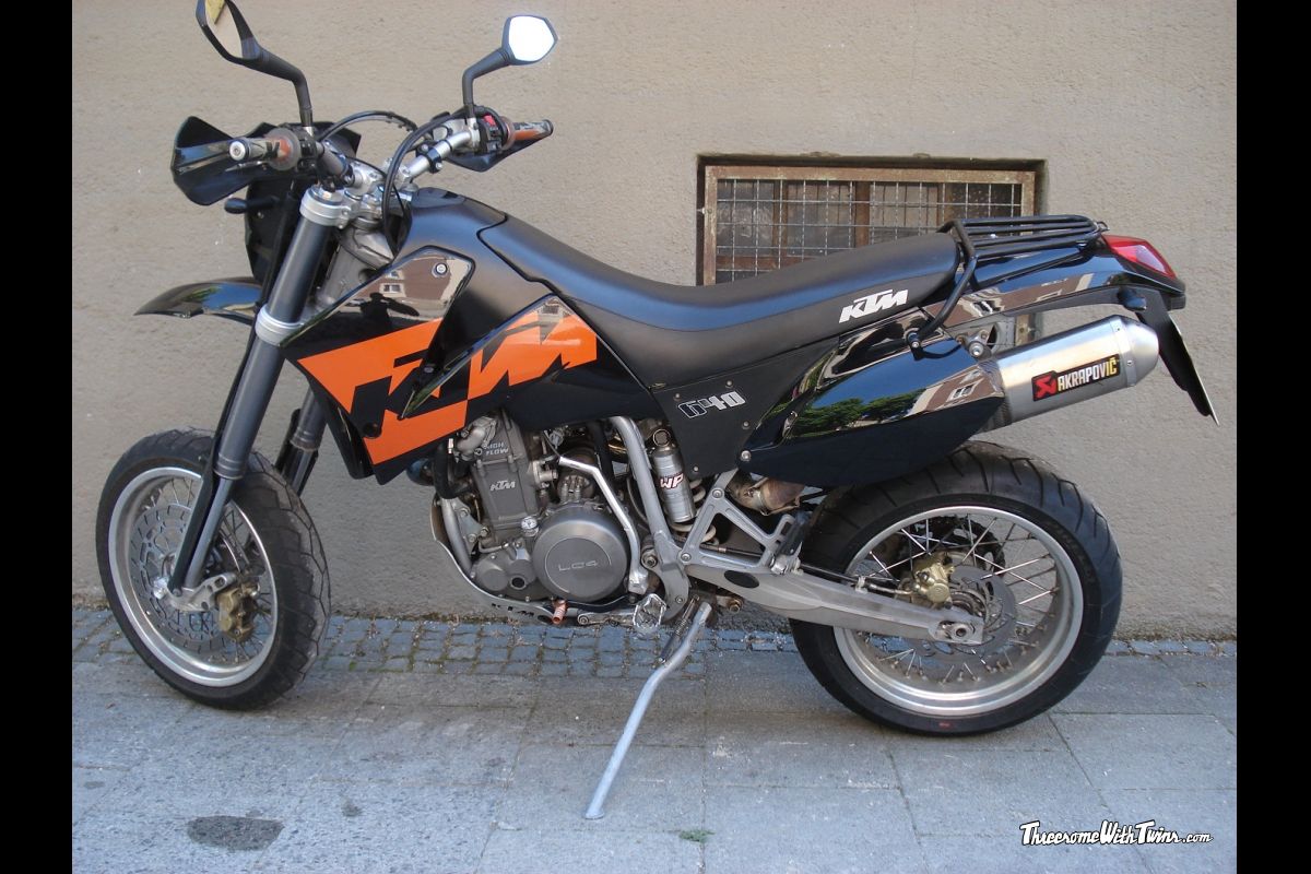 denis_ktm640s.JPG